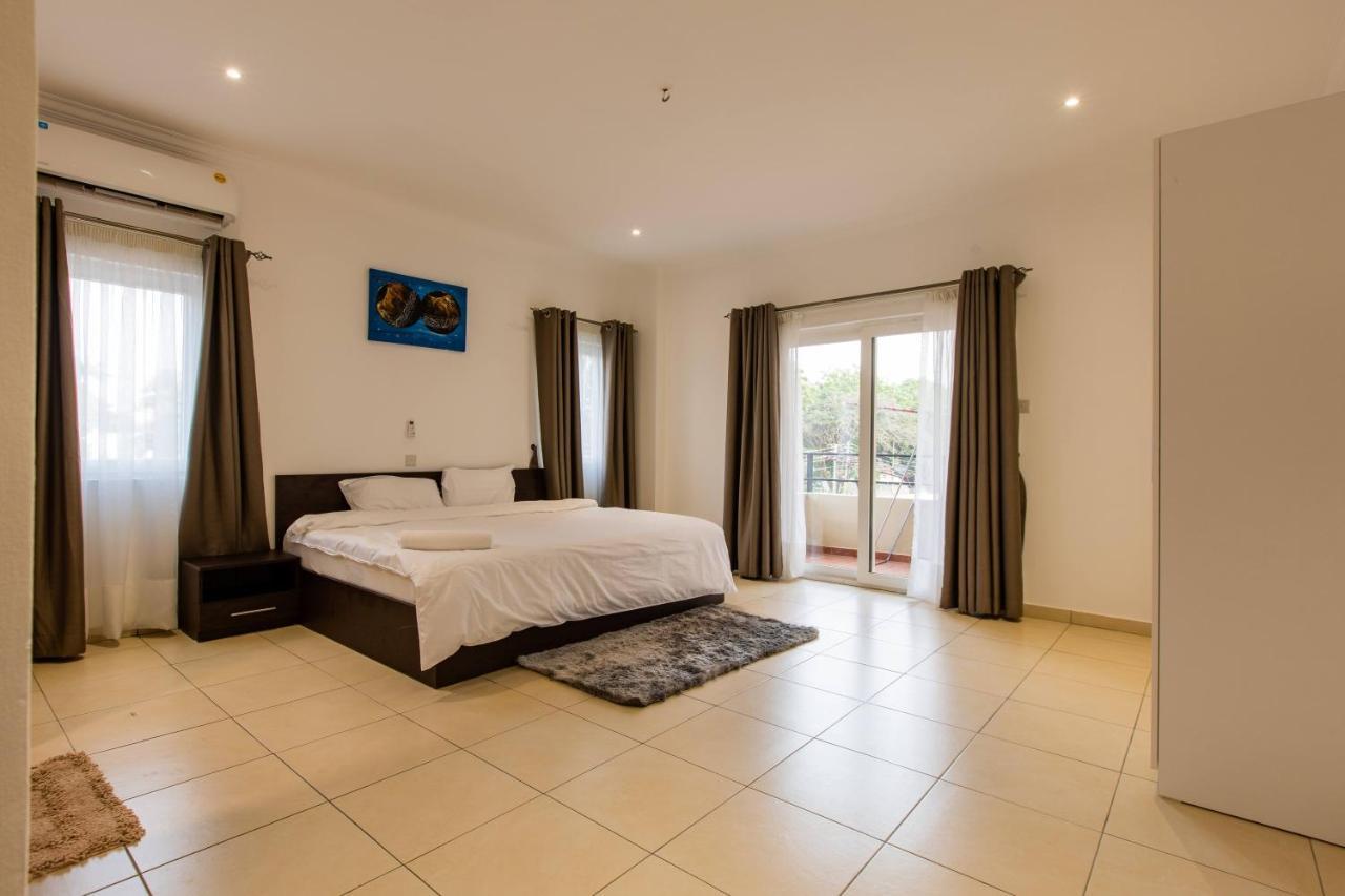 Accra Fine Suites - Holi Flats Airport Residential Extérieur photo